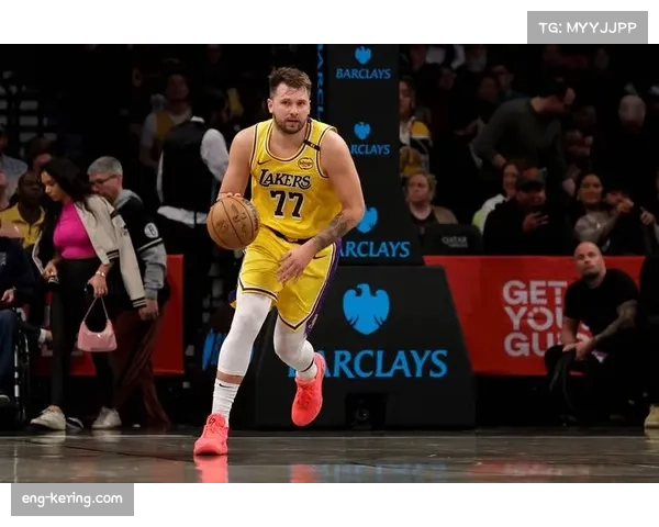 场均22分5板4助攻全能分卫或成湖人交易目标被视为东契奇最佳后场搭档